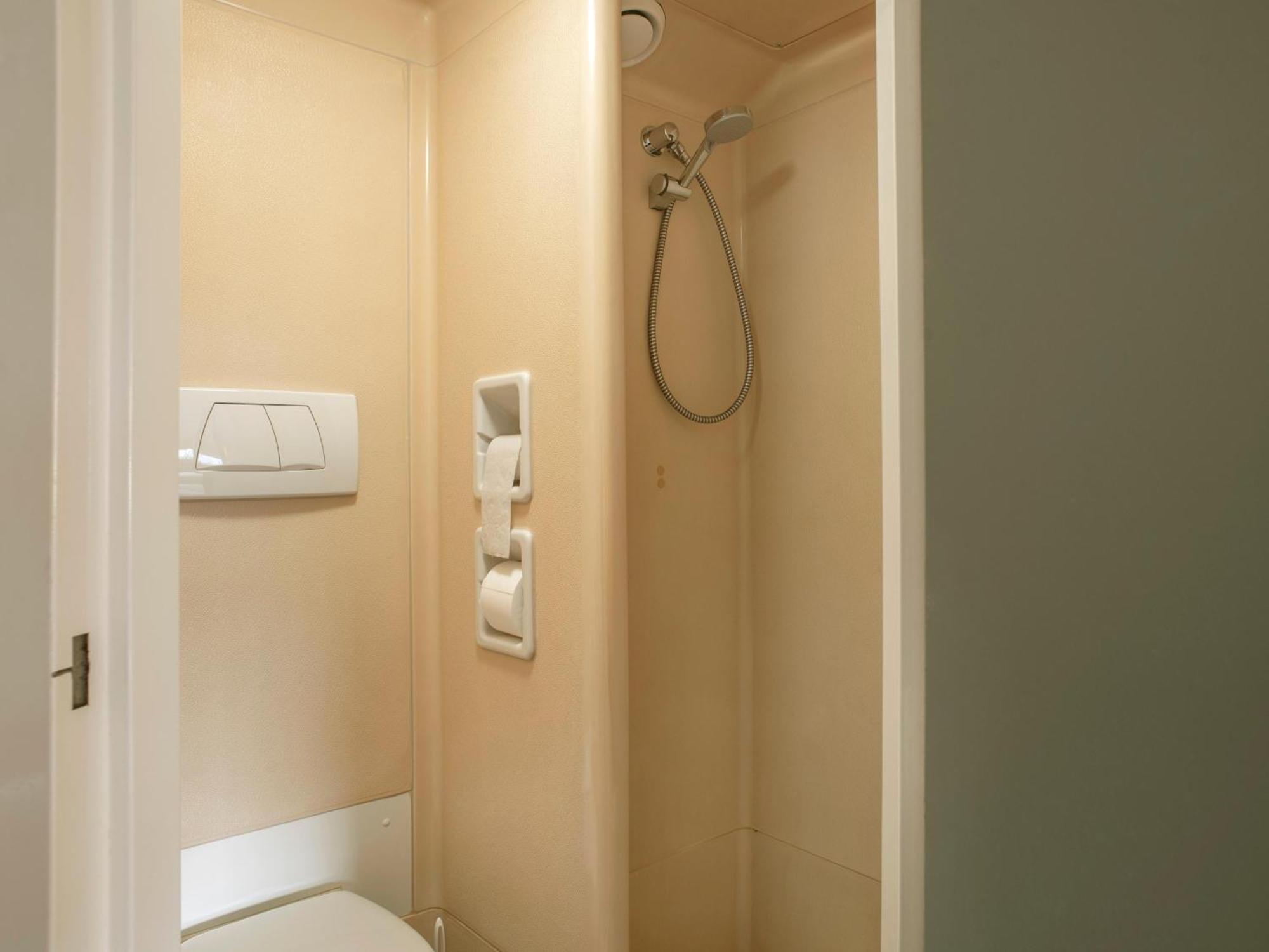 B&B Hotel Leipzig-Schoenefeld Dış mekan fotoğraf